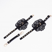 Черный фигурные оковы с золотистой фурнитурой - Crazy Handmade - купить с доставкой в Иваново Черный фигурные оковы с золотистой фурнитурой - Crazy Handmade - купить с доставкой в Иваново