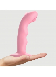 Розовая насадка-стимулятор Strap-On-Me Tapping Dildo Wave - Strap-on-me - купить с доставкой в Иваново