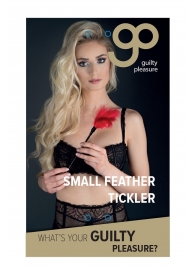 Пластиковая метелочка с красными пёрышками Small Feather Tickler - 32 см. - Blush Novelties - купить с доставкой в Иваново