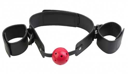 Кляп-наручники с красным шариком Breathable Ball Gag Restraint - Pipedream - купить с доставкой в Иваново